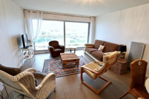 AZUR : appartement 2 chambres, balcon et vue mer